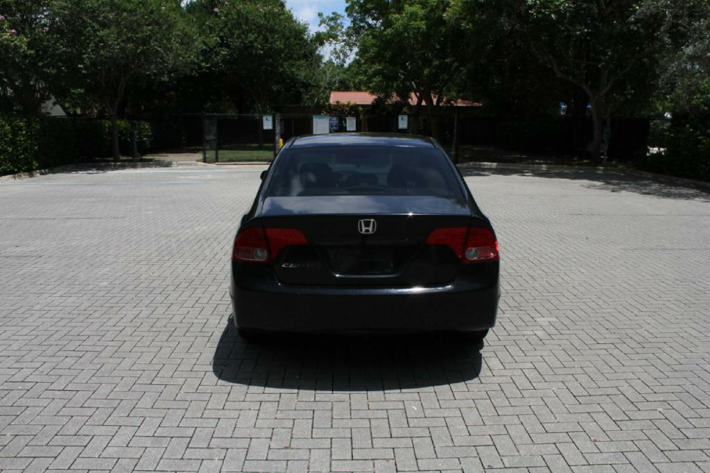 Photo 7 of this HONDA CIVIC