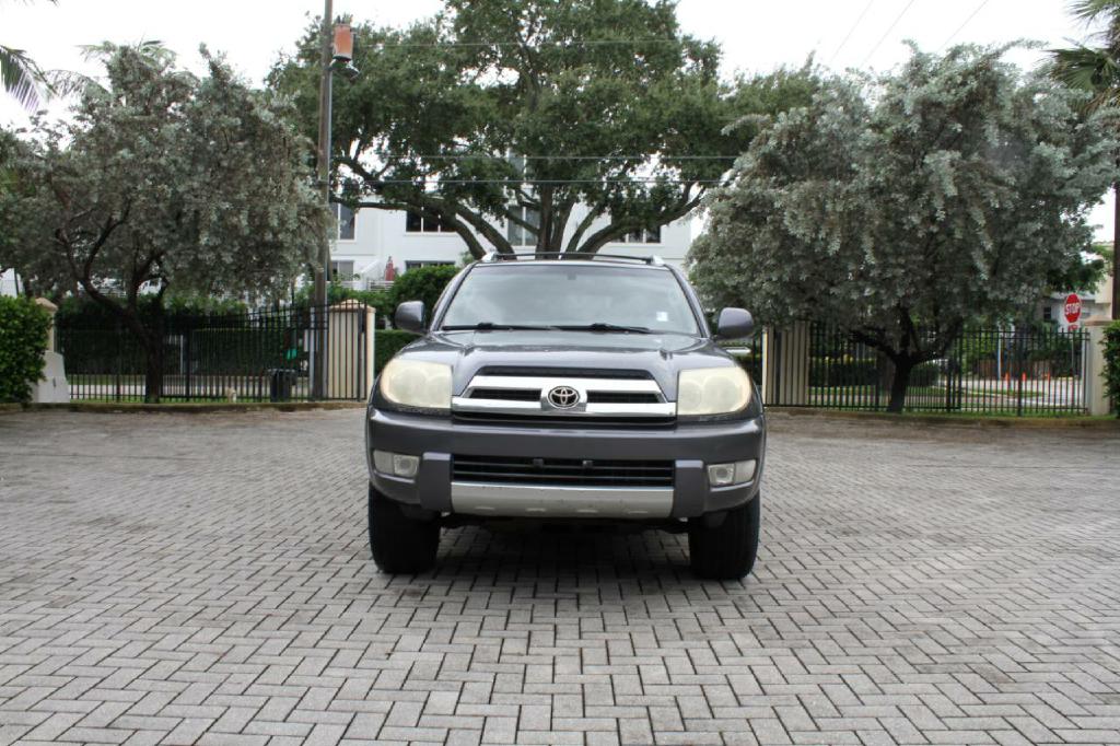 Photo 3 of this TOYOTA 4RUNNER