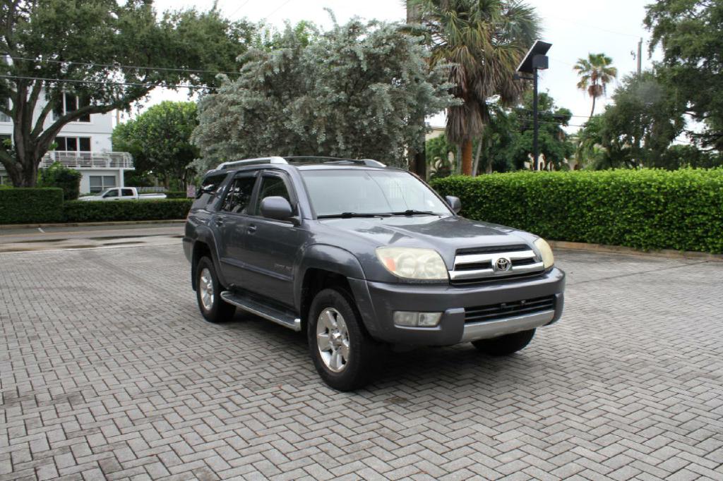 Photo 4 of this TOYOTA 4RUNNER