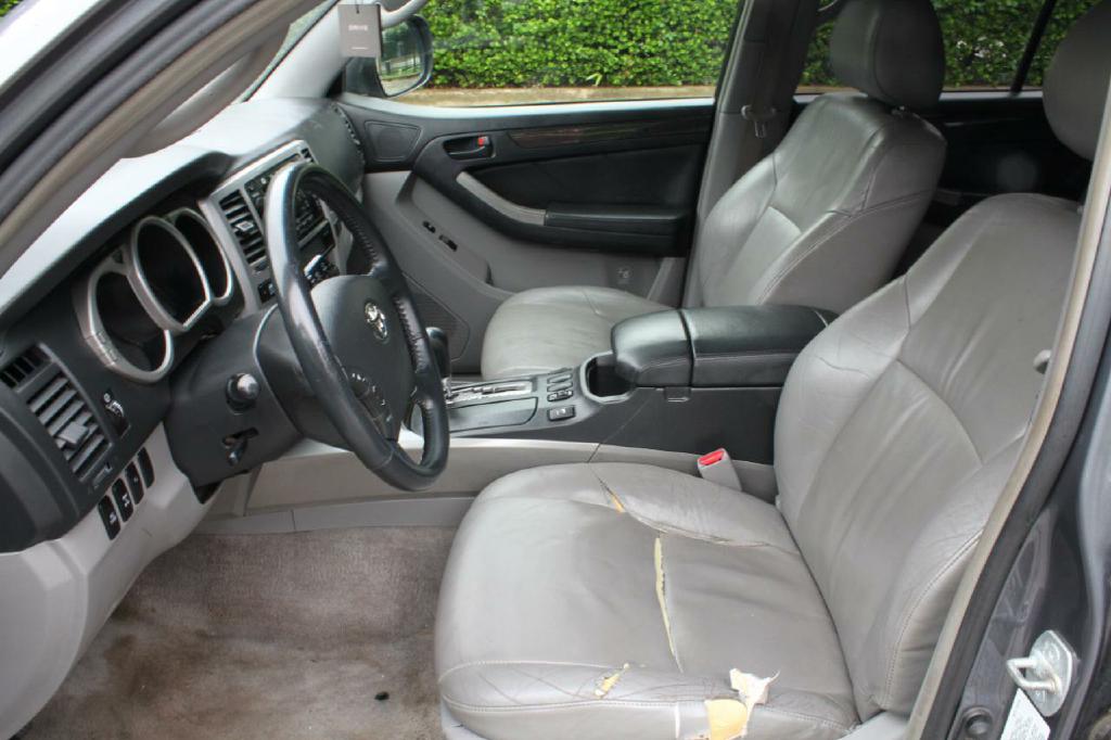Photo 10 of this TOYOTA 4RUNNER