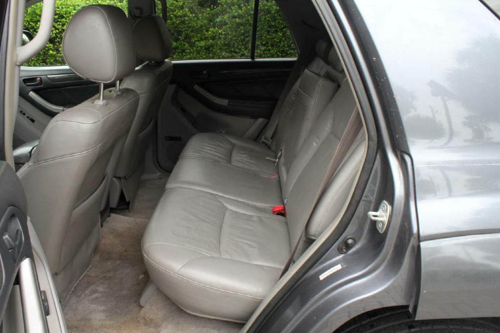 Photo 11 of this TOYOTA 4RUNNER