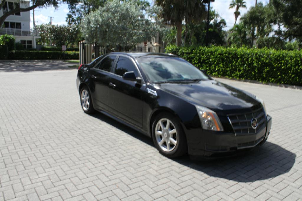 Photo 4 of this CADILLAC CTS