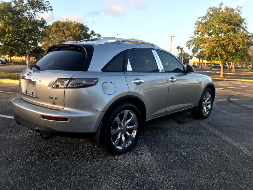 Photo 6 of this INFINITI FX