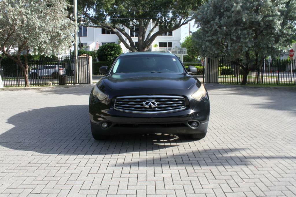 Photo 3 of this INFINITI FX