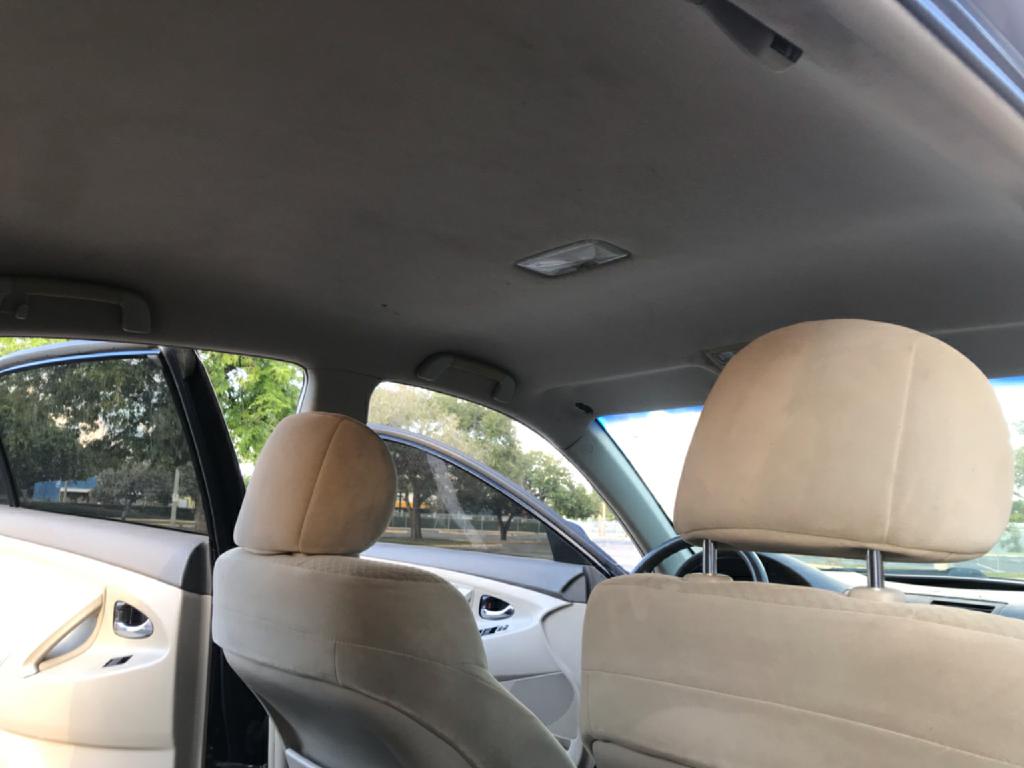 Photo 13 of this TOYOTA CAMRY