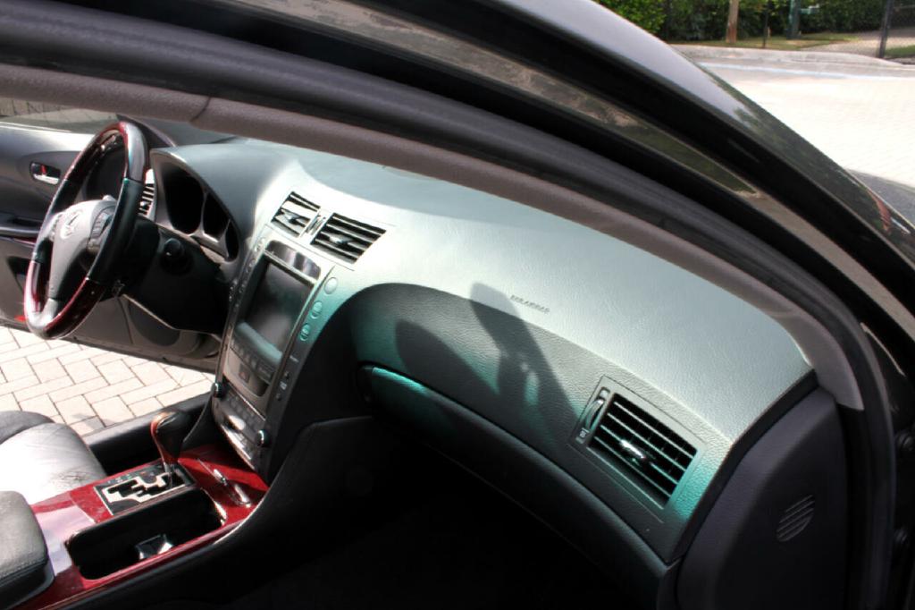 Photo 14 of this LEXUS GS