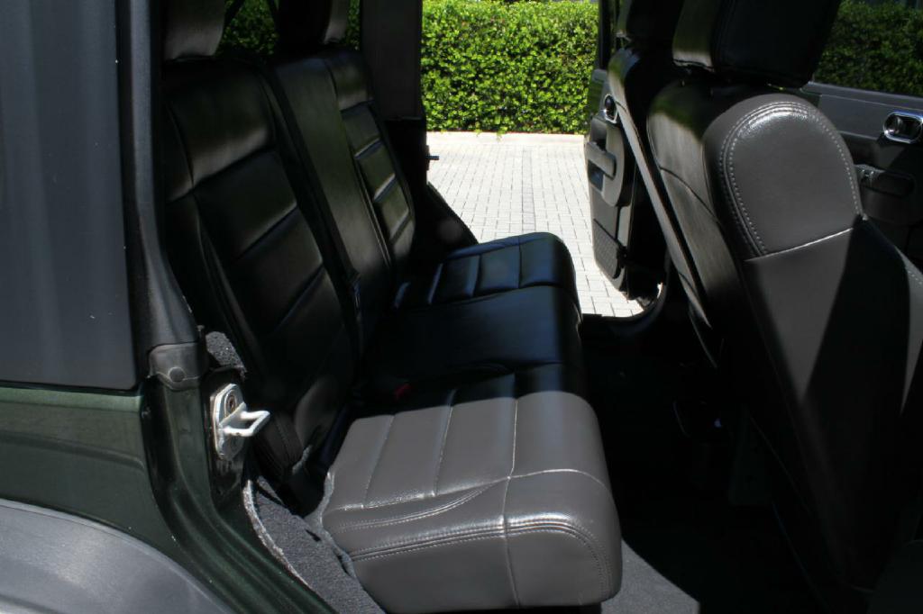 Photo 12 of this JEEP WRANGLER