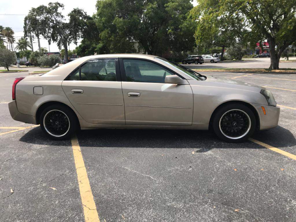 Photo 5 of this CADILLAC CTS