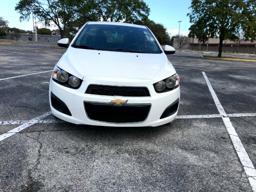 Photo 2 of this CHEVROLET SONIC
