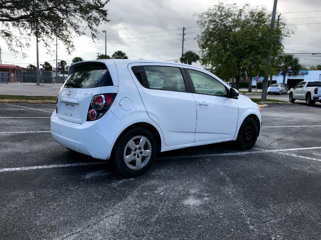 Photo 5 of this CHEVROLET SONIC