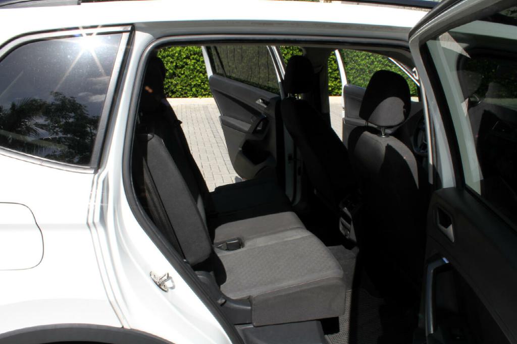Photo 13 of this VOLKSWAGEN TIGUAN