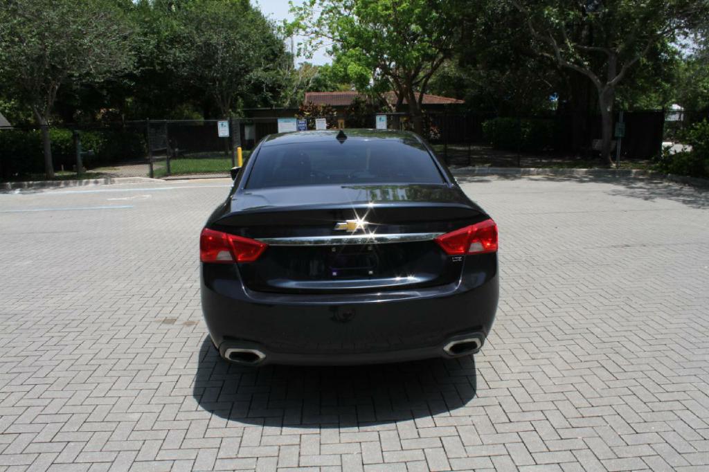 Photo 7 of this CHEVROLET IMPALA