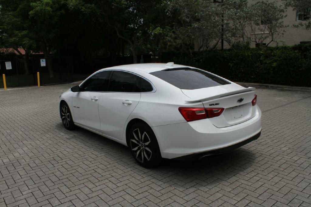 Photo 8 of this CHEVROLET MALIBU