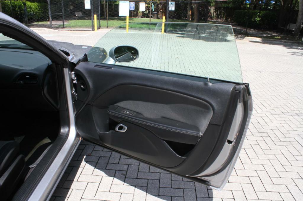 Photo 13 of this DODGE CHALLENGER
