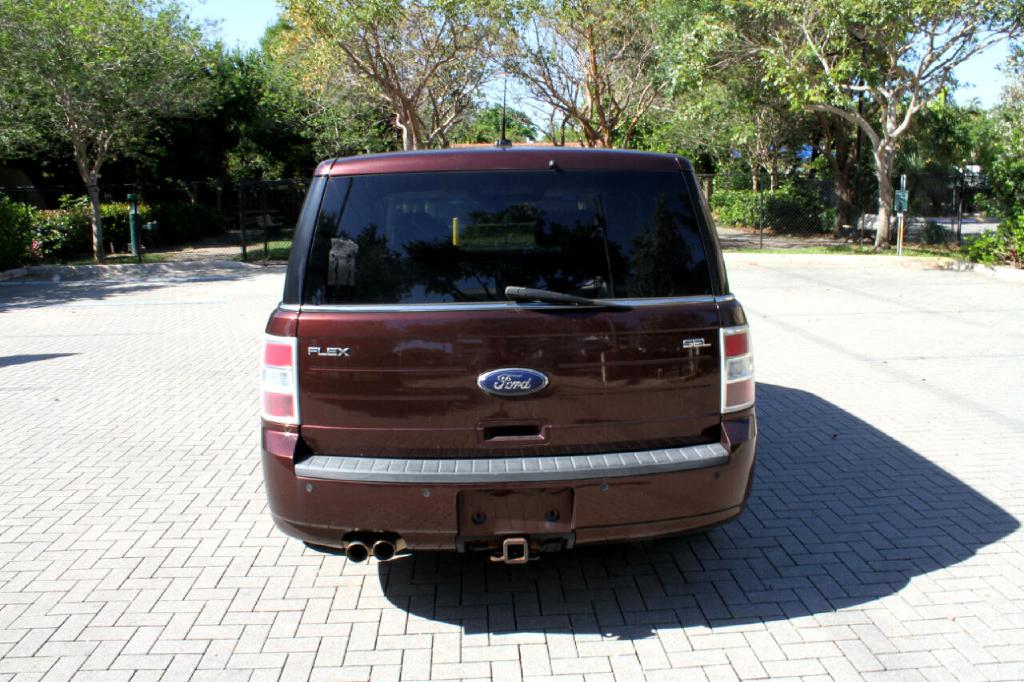 Photo 7 of this FORD FLEX