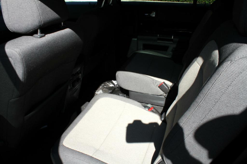 Photo 10 of this FORD FLEX