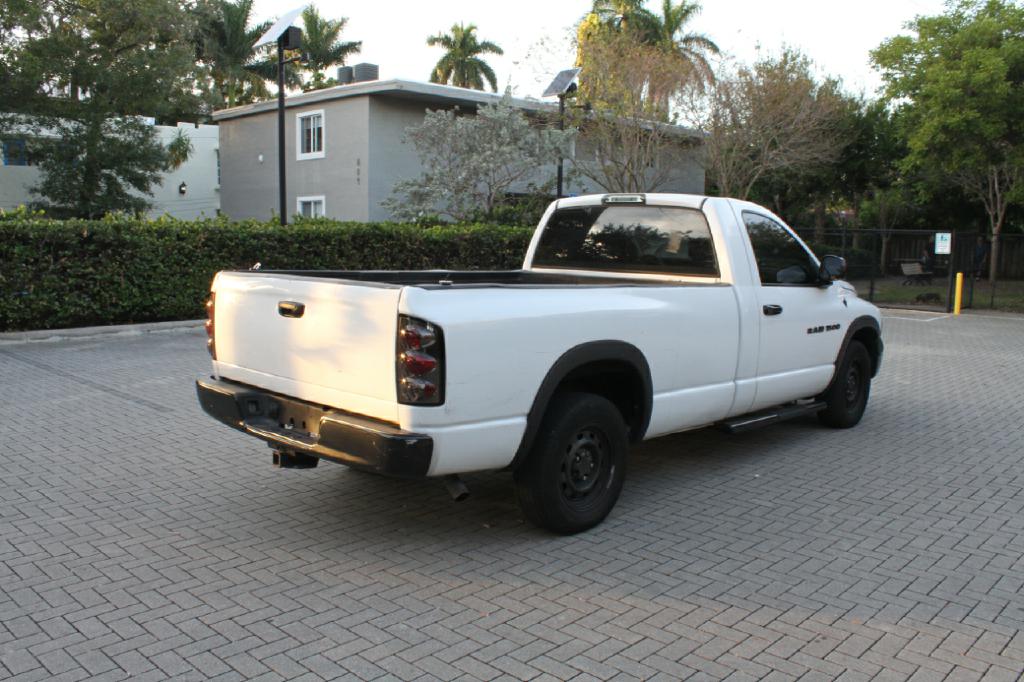 Photo 5 of this DODGE RAM 1500