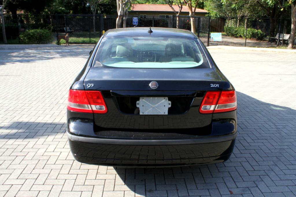 Photo 4 of this SAAB 9-3