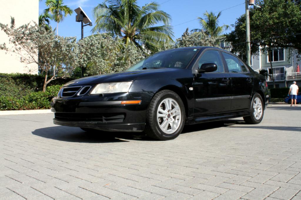 Photo 9 of this SAAB 9-3