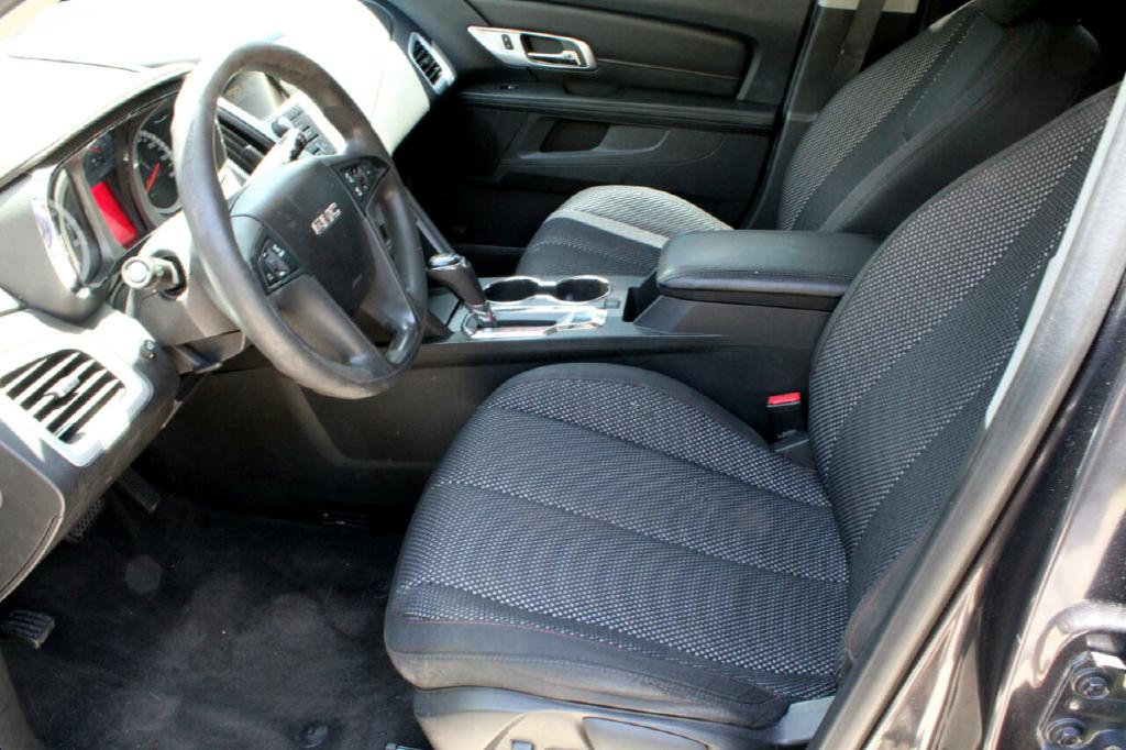Photo 9 of this GMC TERRAIN