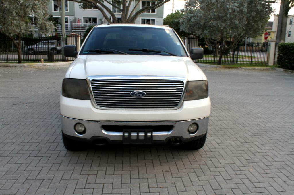Photo 3 of this FORD F-150