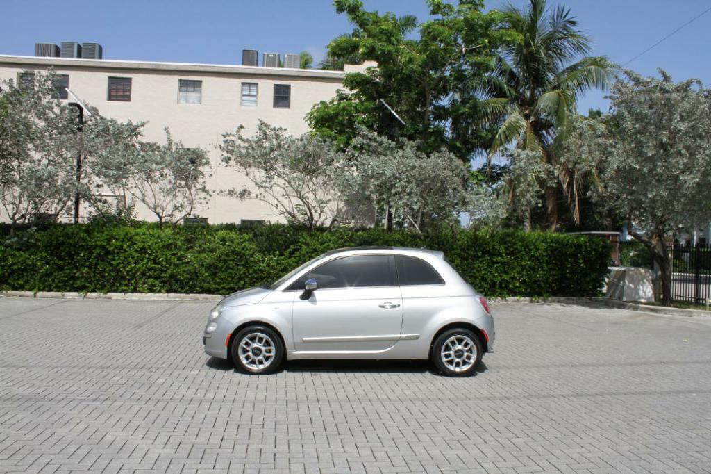 Photo 2 of this FIAT 500