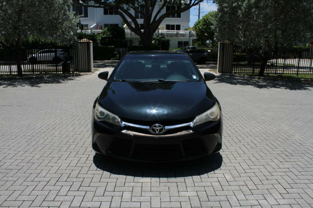 Photo 3 of this TOYOTA CAMRY