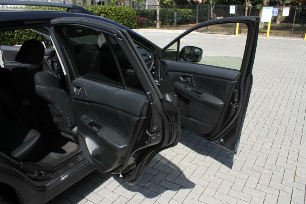 Photo 11 of this SUBARU XV CROSSTREK