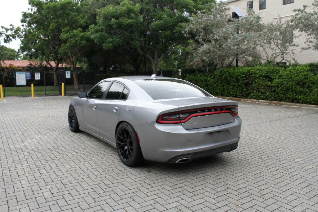 Photo 9 of this DODGE CHARGER