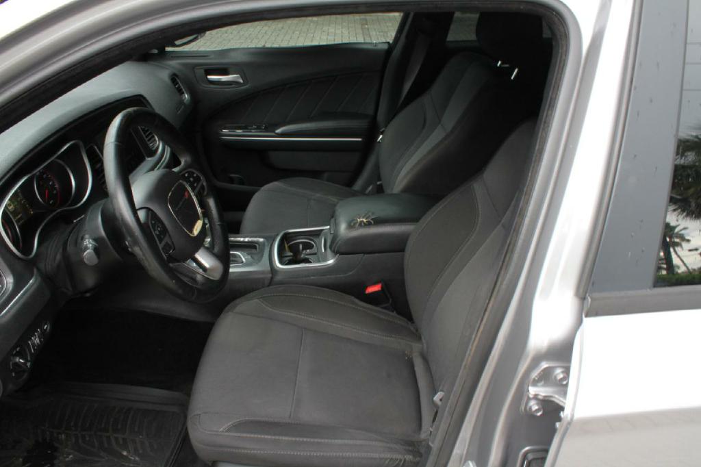 Photo 10 of this DODGE CHARGER