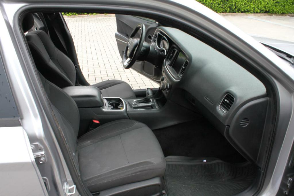 Photo 15 of this DODGE CHARGER