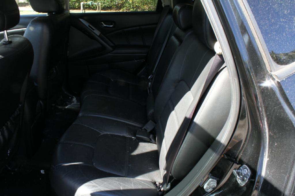 Photo 9 of this NISSAN MURANO