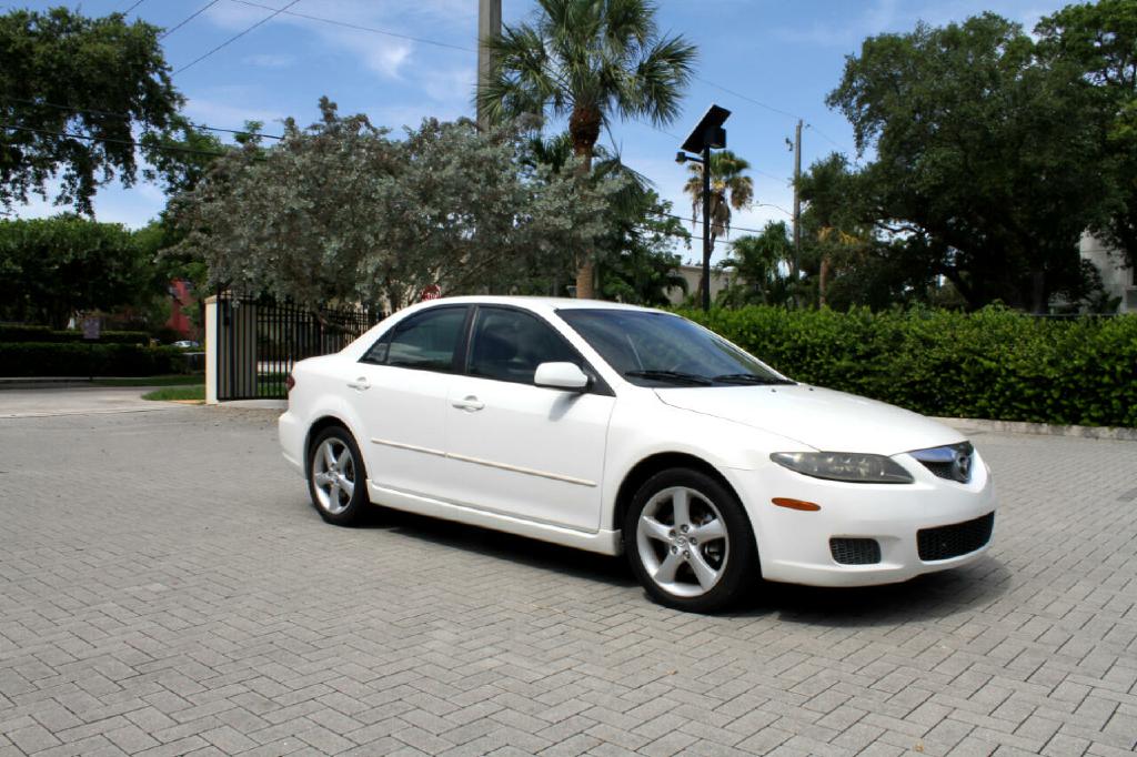Photo 7 of this MAZDA MAZDA6