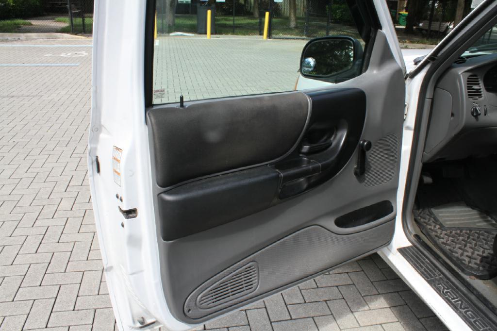 Photo 10 of this FORD RANGER