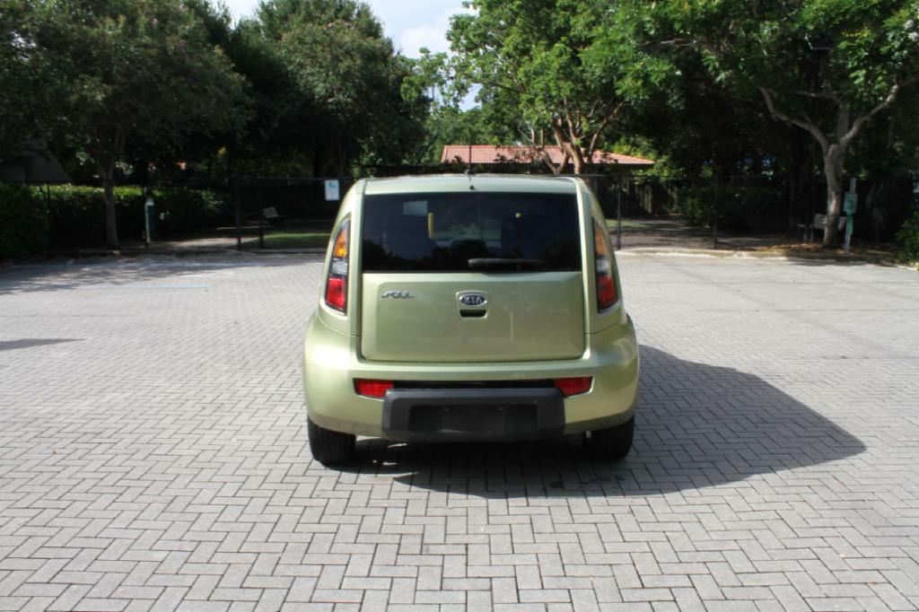 Photo 7 of this KIA SOUL
