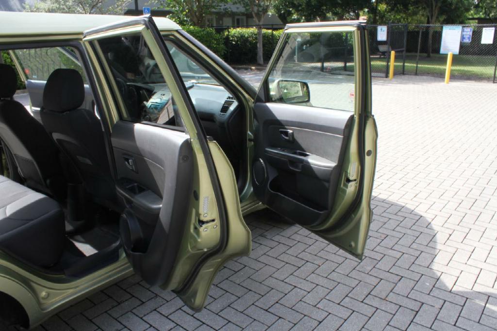 Photo 12 of this KIA SOUL