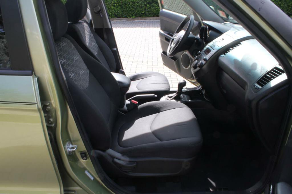 Photo 14 of this KIA SOUL