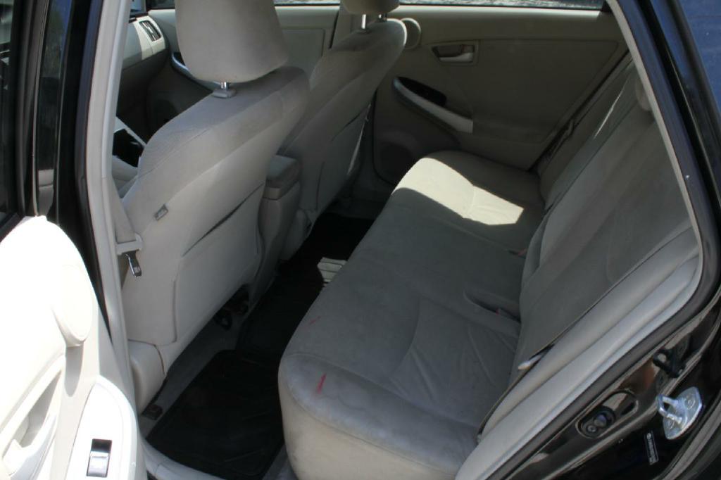Photo 10 of this TOYOTA PRIUS
