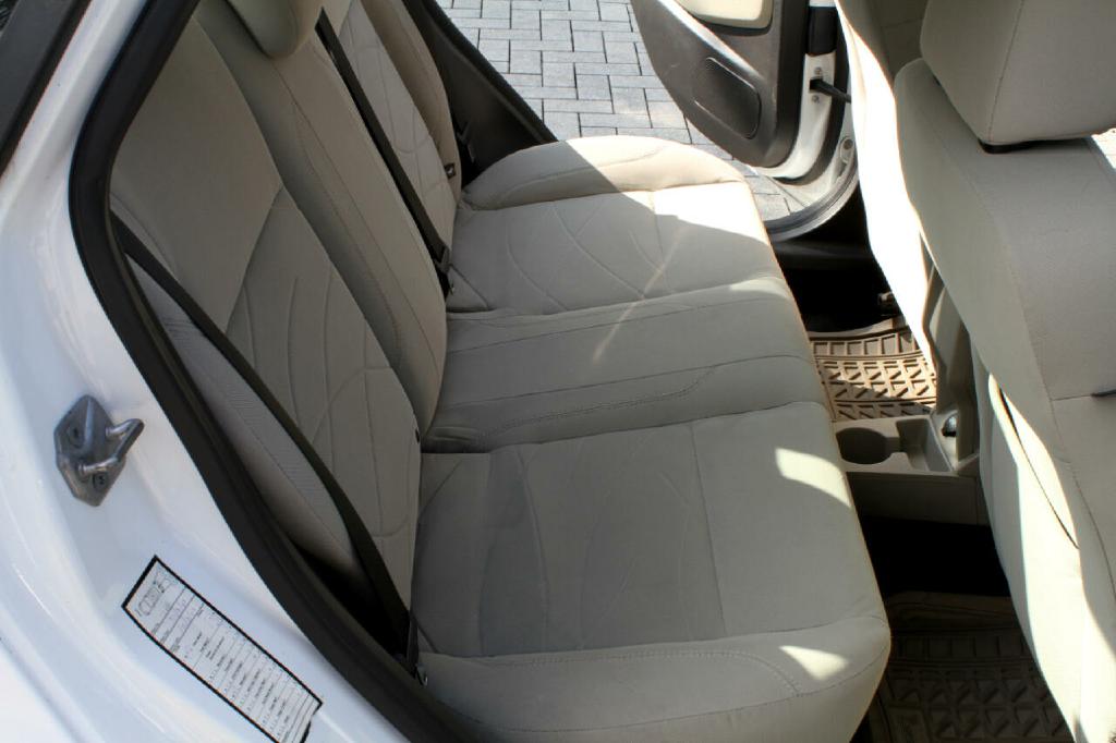 Photo 13 of this FORD FIESTA