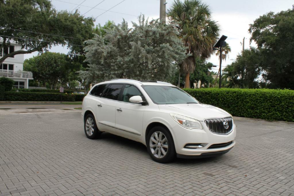 Photo 4 of this BUICK ENCLAVE