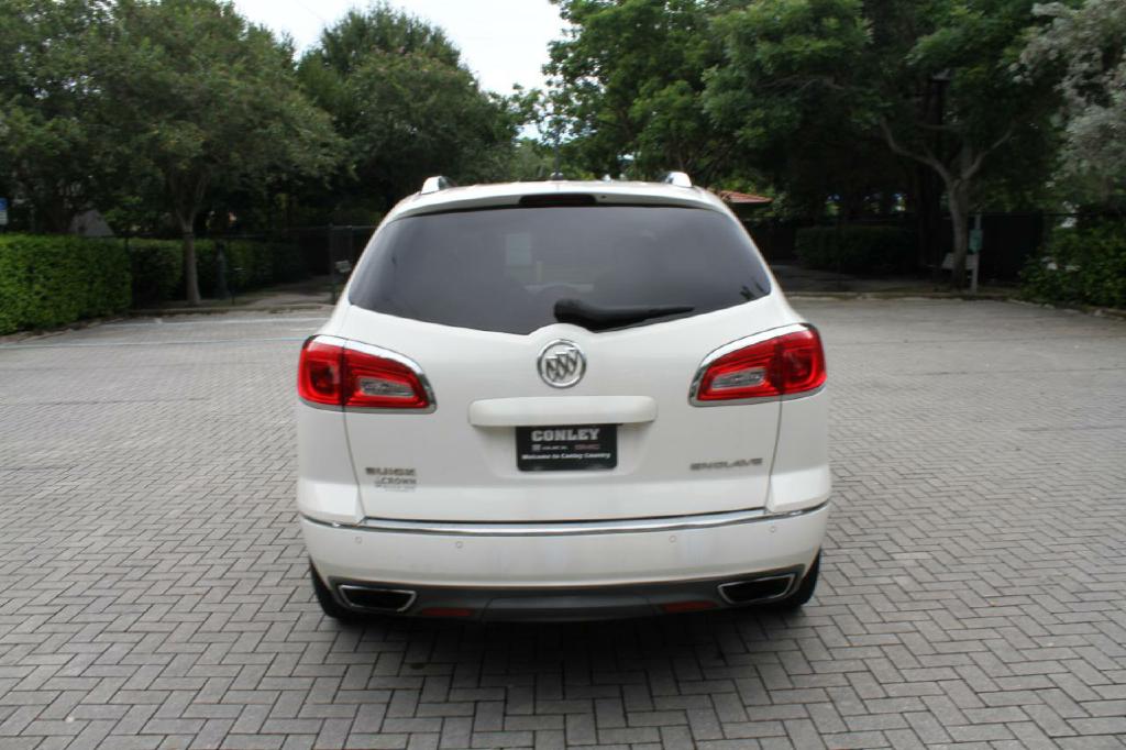 Photo 7 of this BUICK ENCLAVE