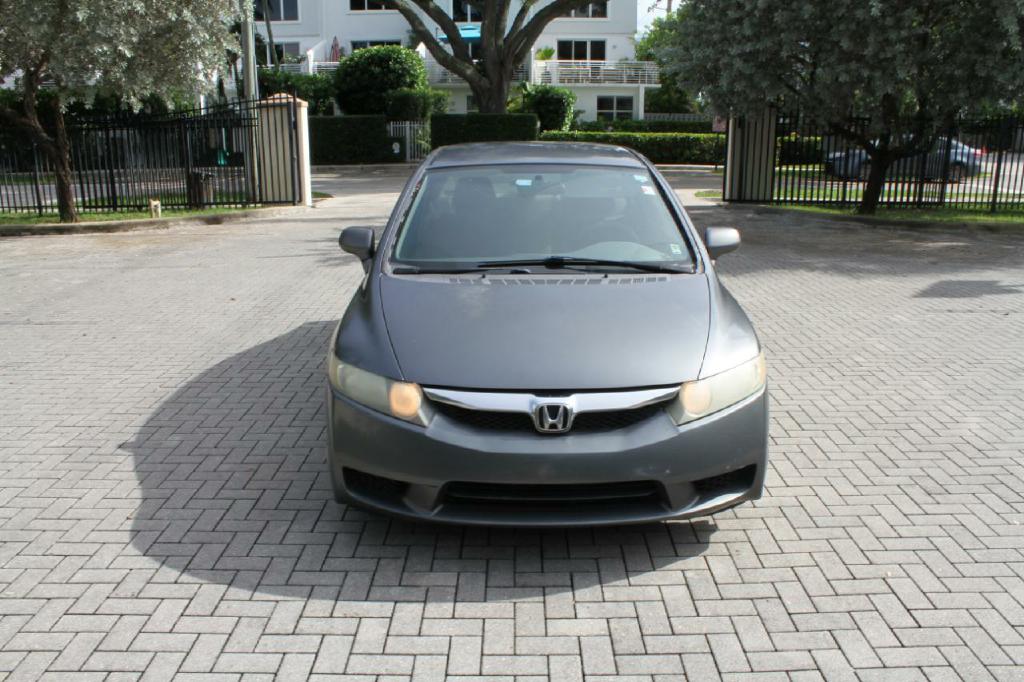 Photo 3 of this HONDA CIVIC