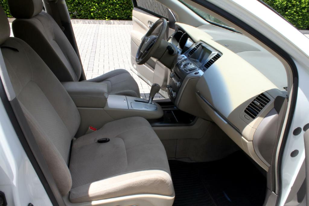 Photo 13 of this NISSAN MURANO