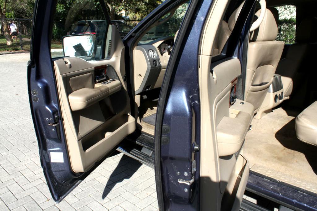 Photo 11 of this FORD F-150