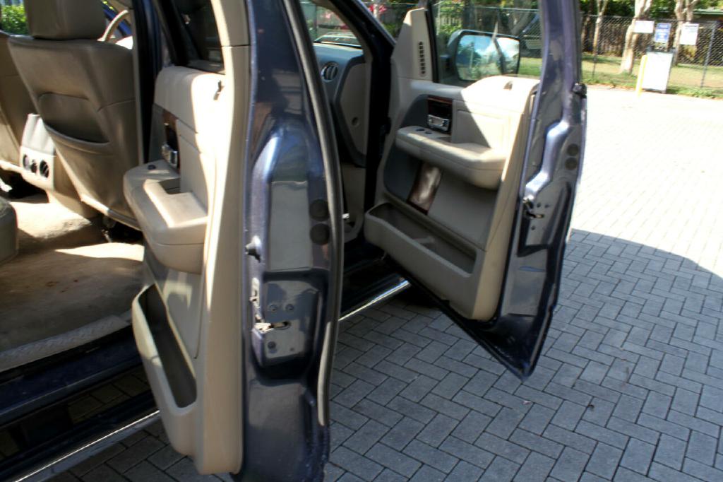 Photo 12 of this FORD F-150