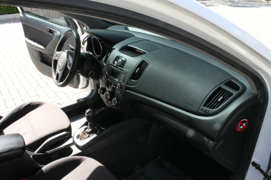 Photo 14 of this KIA FORTE