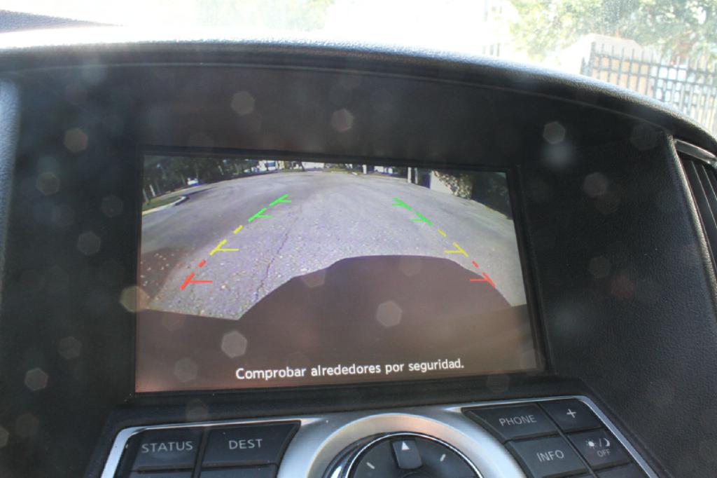 Photo 14 of this NISSAN MAXIMA