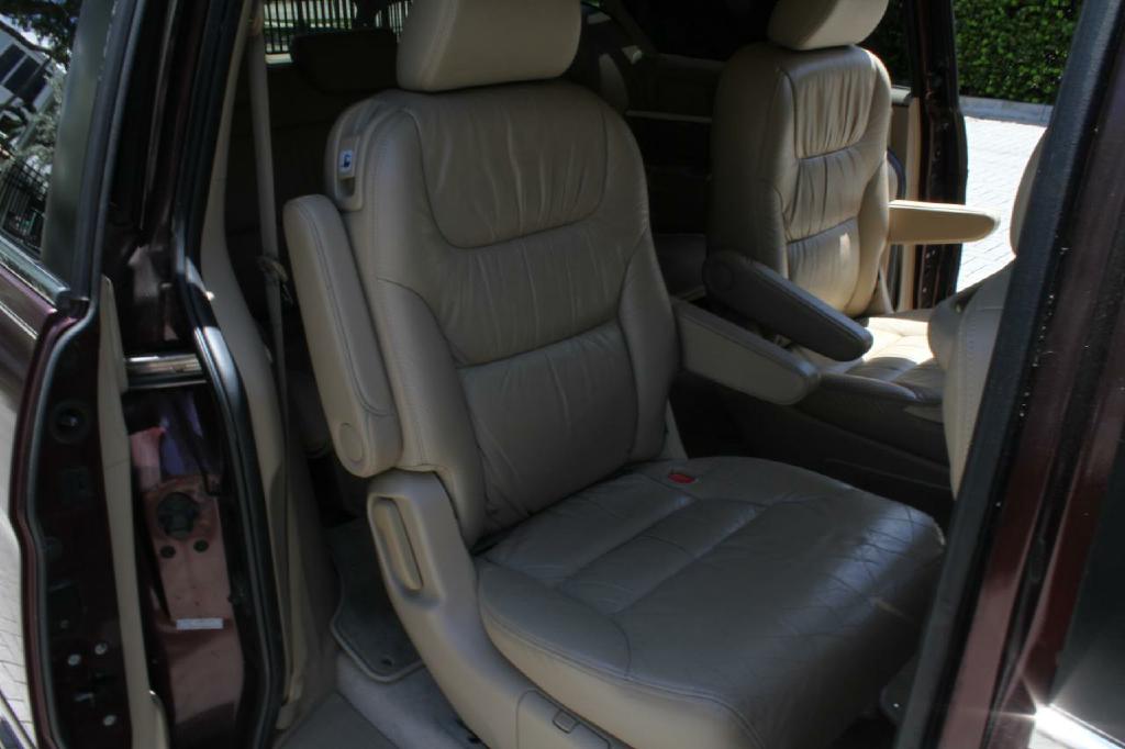Photo 12 of this HONDA ODYSSEY