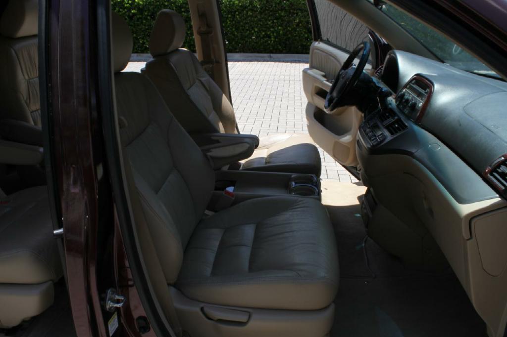 Photo 13 of this HONDA ODYSSEY