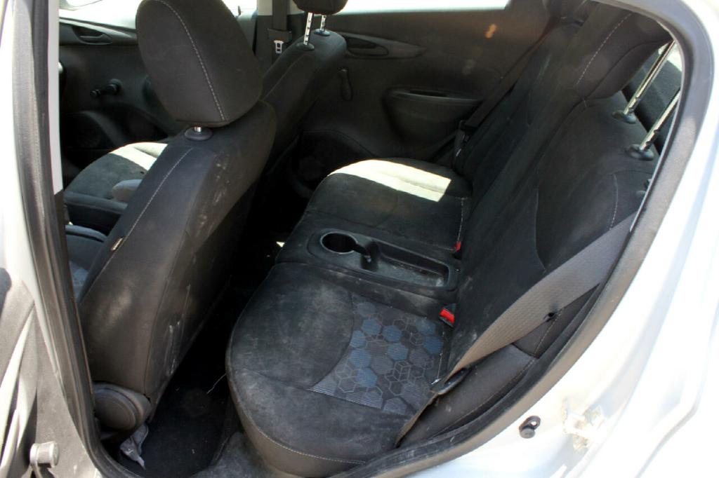 Photo 10 of this CHEVROLET SPARK